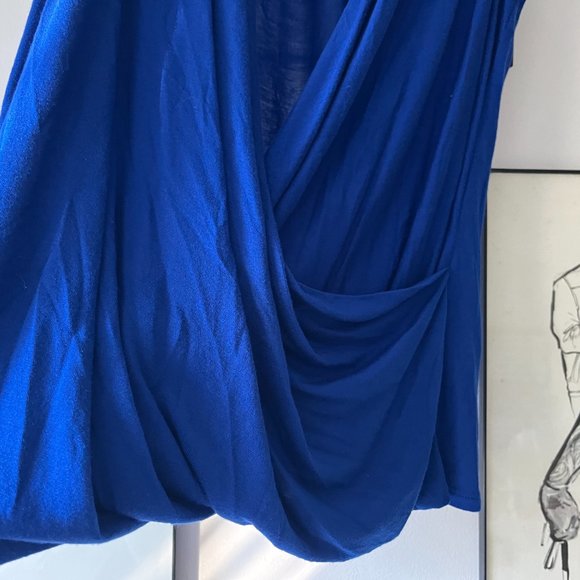 NWT Banana Republic Open Front Tank - Picture 3 of 5